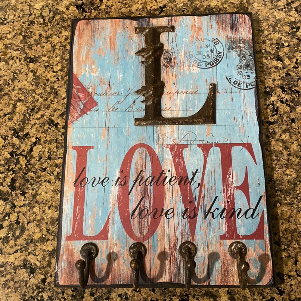 Decorative Board with 4 Hooks
